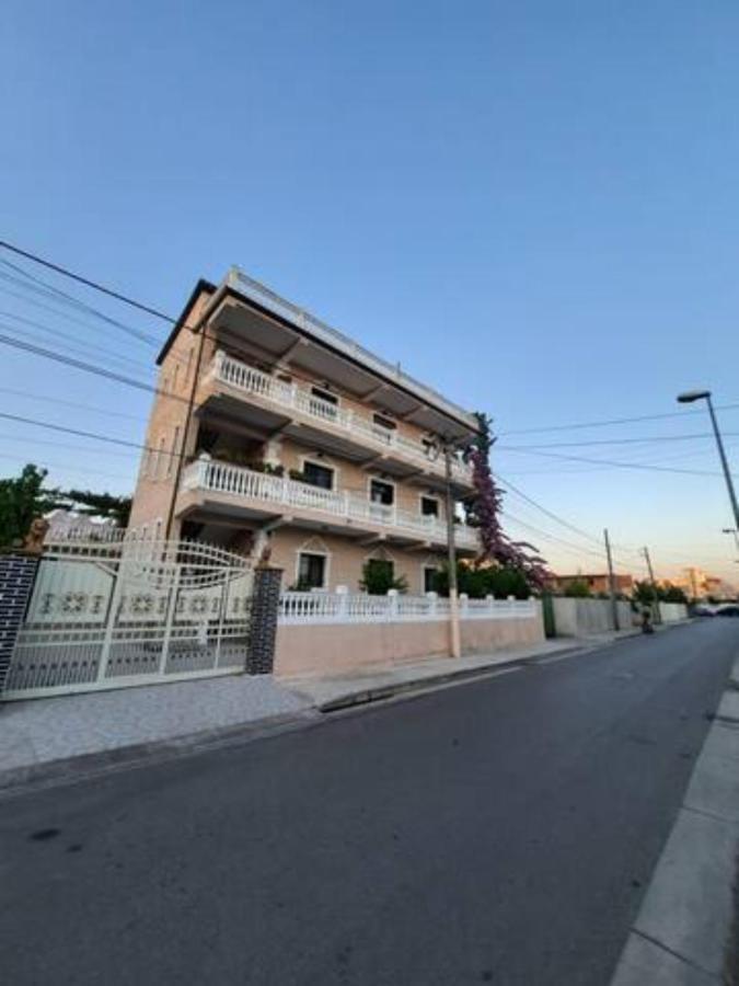 Vila Lika ドゥラス エクステリア 写真